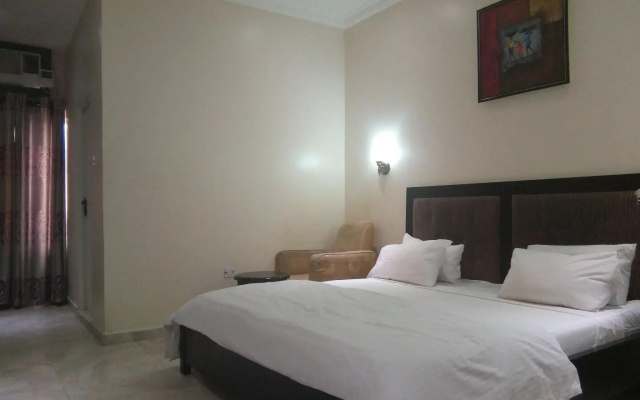 Allen Suites