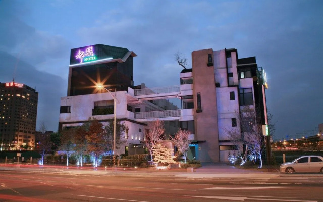 Double Motel