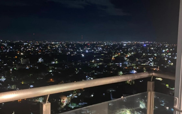 2 Bedroom UNIT 31st floor