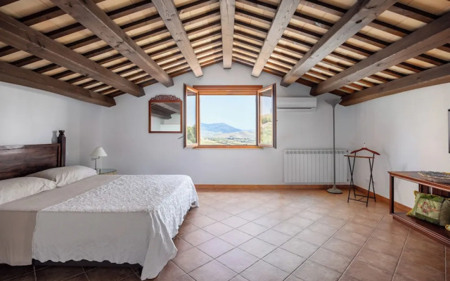 Villa sui Colli Ericini con Piscina by Wonderful Italy