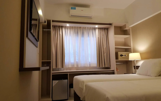 Up Recoleta Hotel