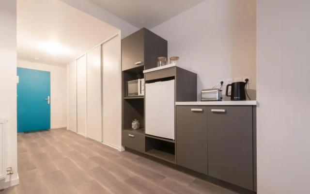 MELANIE - Appartement proche gare, arrivée 24 24