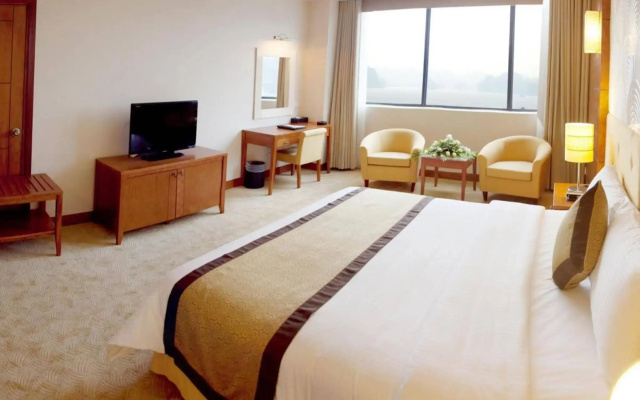 Muong Thanh Grand Ha Long Hotel
