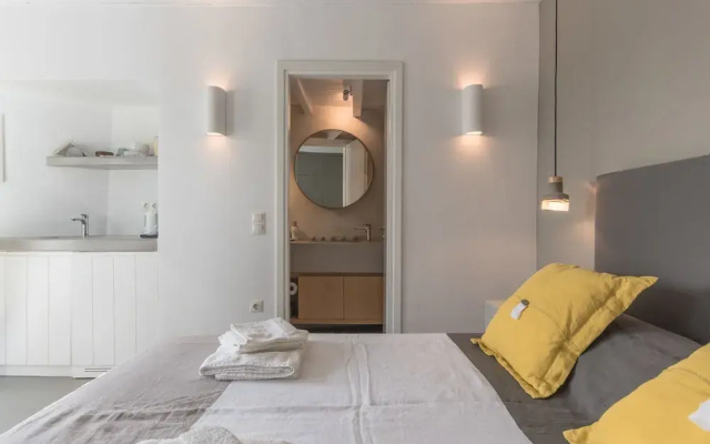 Villa Aphrodite sunkissed MykonianLuxury