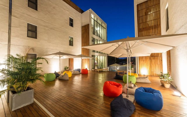 One Bay Residence - Apartment 2 - New Apartment in Pereybere