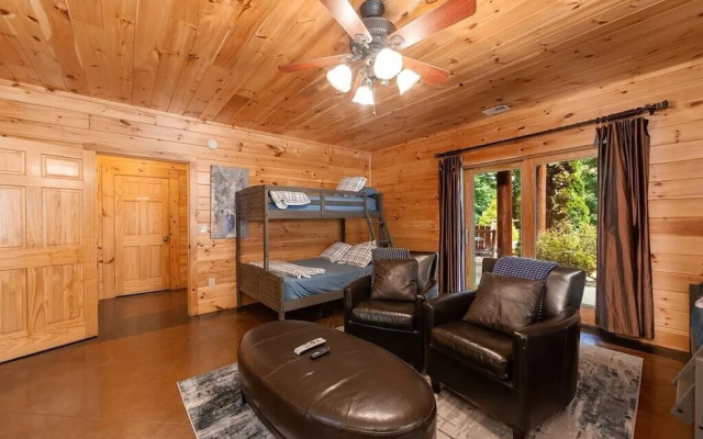 Legend Crest Lodge