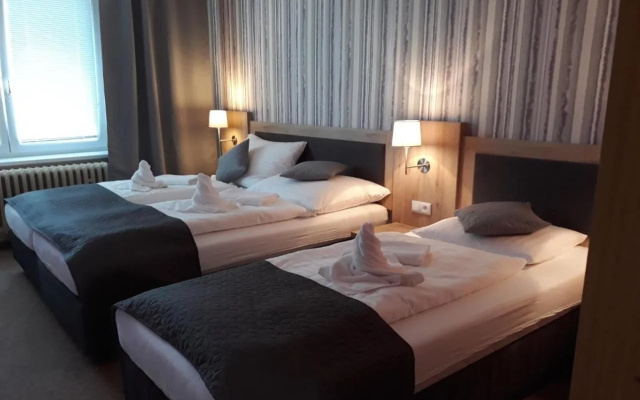 Hotel Rozvoj