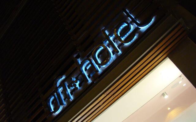 Отель OfiHotel Versalles Cali Колумбия, Кали - отзывы, цены и фото номеров - забронировать отель OfiHotel Versalles Cali онлайн вид на фасад