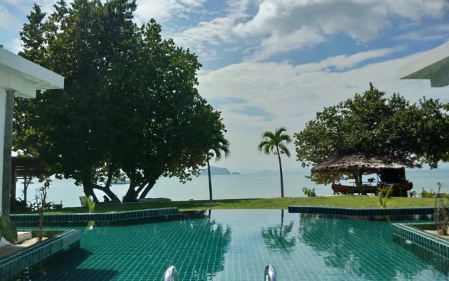 Yao Yai Resort