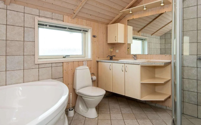 8 Person Holiday Home in Hemmet
