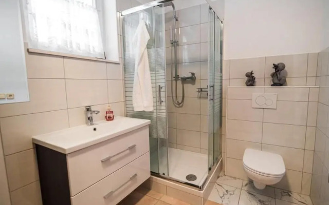 Exclusive Apartment In Villa With Private Garden