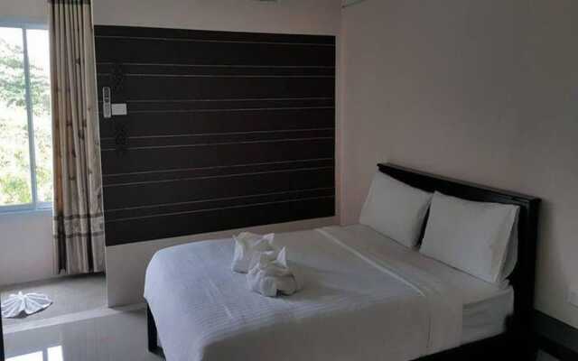 N Nine Hotel