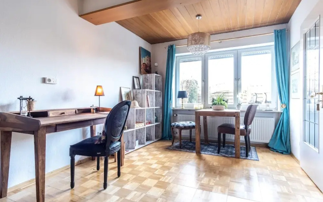 Gemütliches Haus mit Garten und Balkon