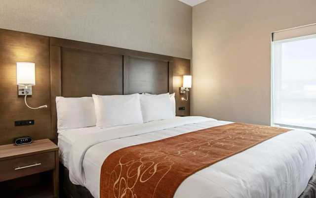 Comfort Suites Grove City Columbus South