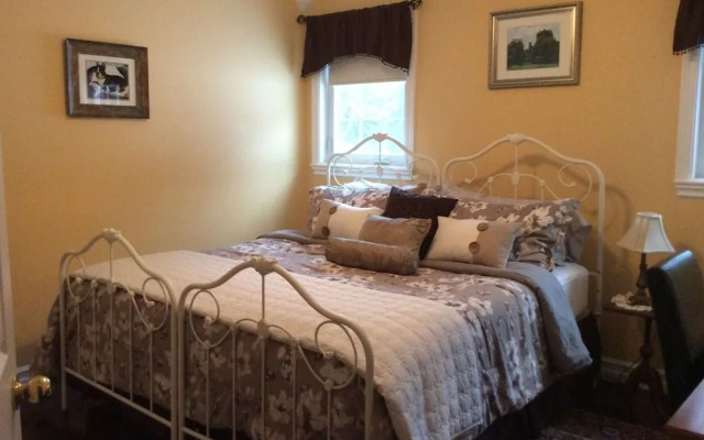 The Boston 'T' B&B