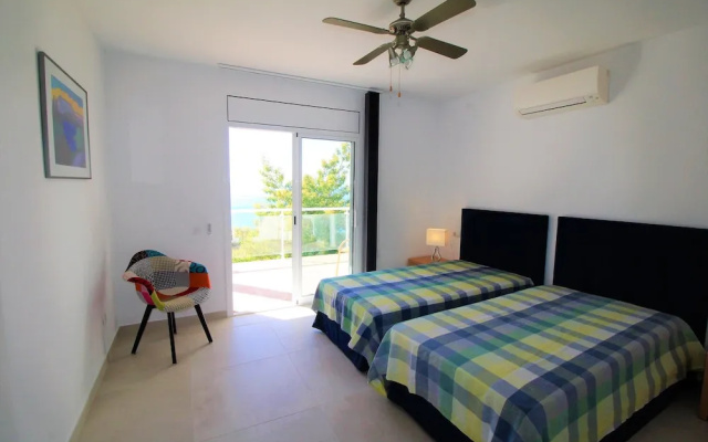 6020 Villa Martin