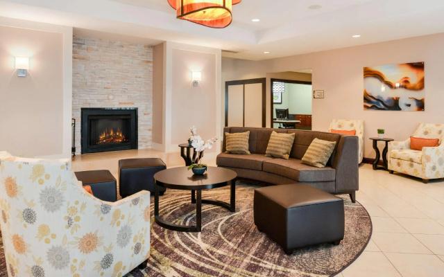Homewood Suites by Hilton Fresno