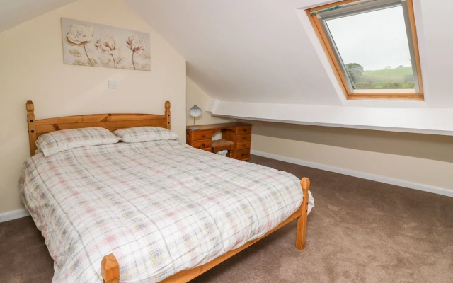 Ynys Cottage