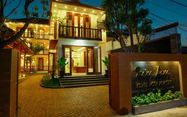 Отель Village Moon Villa вид на фасад