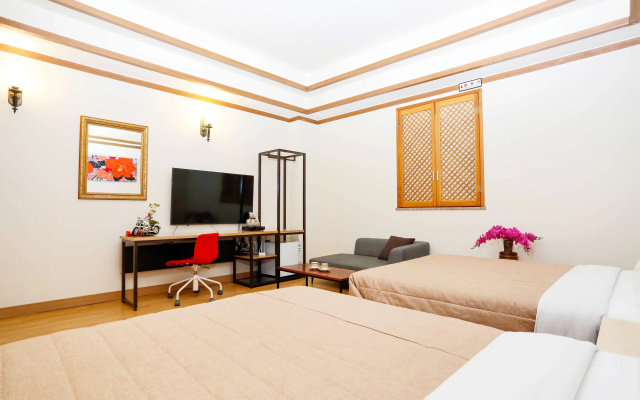 Hound Hotel Incheon Airport