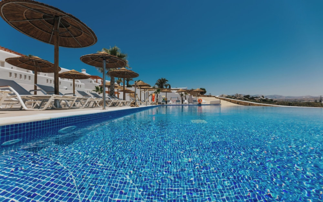 Naxos Grand Hotel