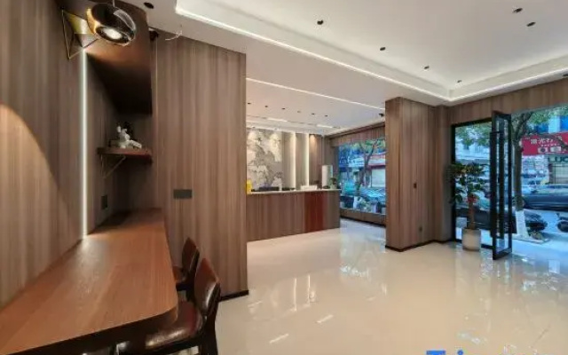 Wenzhou Gaosheng Hotel (Longwan Haicheng Industrial Zone)