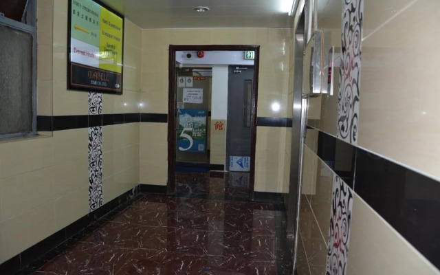 Everest Base Camp Hostel