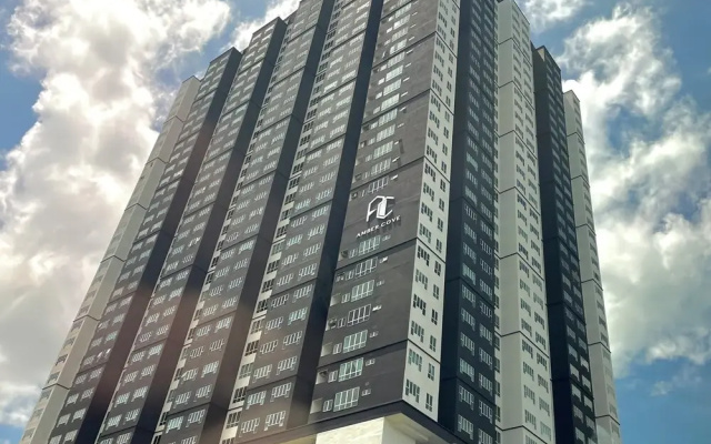 Amber Cove Melaka by Manhattan Group