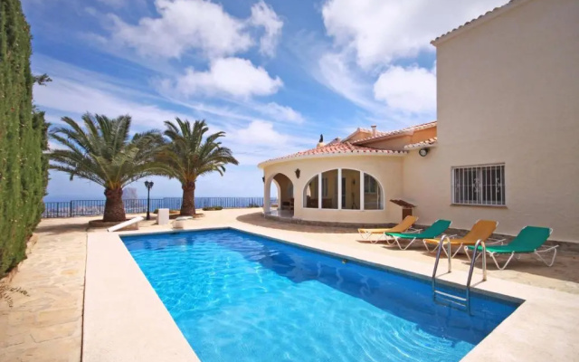 Villa Alicia - Plusholidays