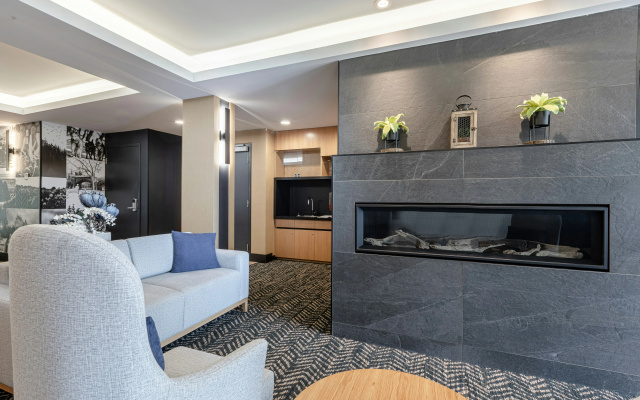 DoubleTree by Hilton Quebec Resort