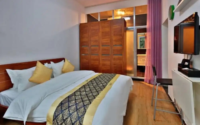 Great Wall Village Story Hotel