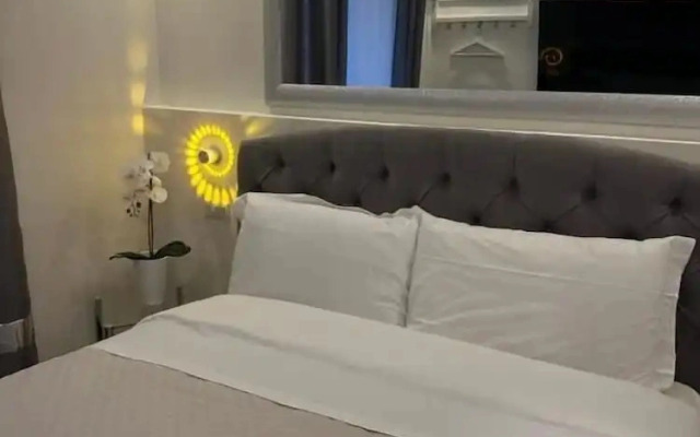 Guest House 80