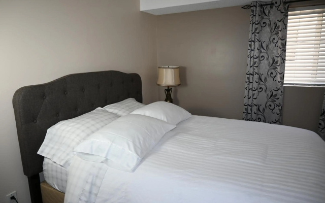 Elgin Suite