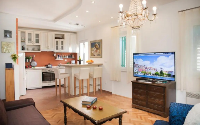 Apartments Laurus