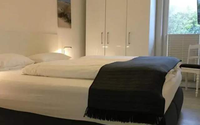 Robby 7 - Hundefreundliche Terrassenwohnung mit eigenem Garten