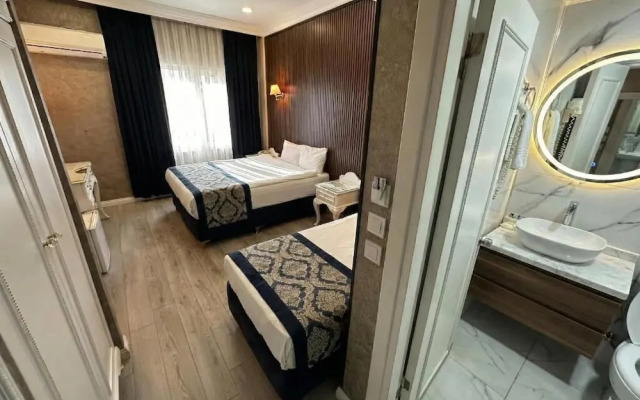 B Coner Hotel Bistro