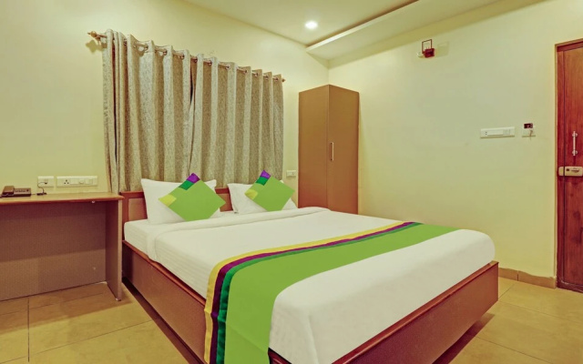 Townhouse The 36 Inn Madhuravada Bus Stop