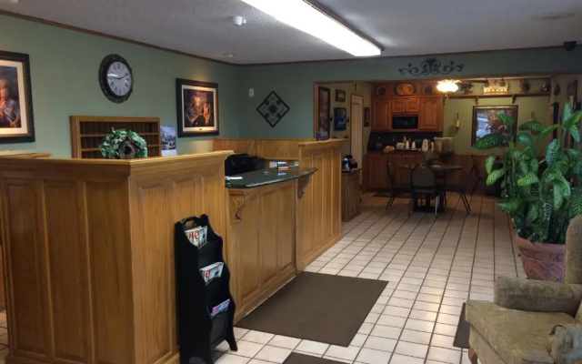 Interstate Inn