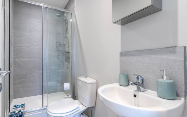 Altham Place Modern Coastal 2BR Bungalow Near Morecambe Bay