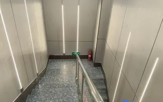 Yexinglan Art Hotel (Taidong Pedestrian Street Wanda Plaza)