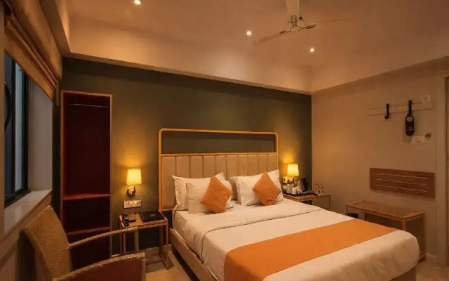 Phoenix Unmatched Comfort - Hotel Near Fateh Sagar Lake Udaipur