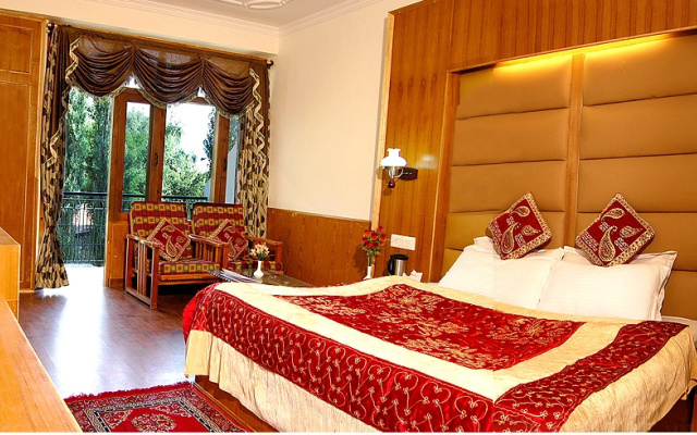 Hotel Surya International - Manali