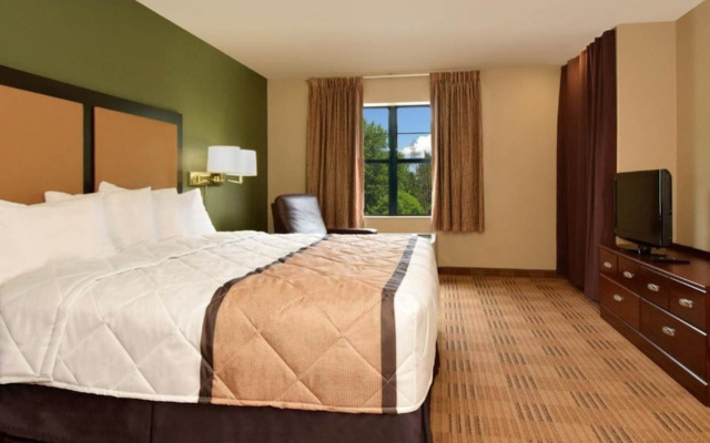 Studio 6 Corporate Extended Stay Washington, D.C. Germantown MD