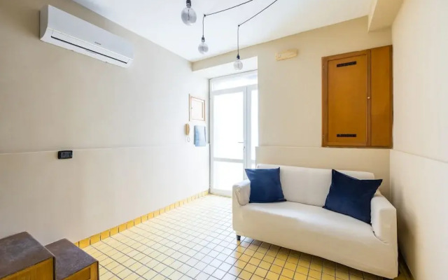Chiaia Courtyard Haven(Contact To Property 7 Days In Advance)