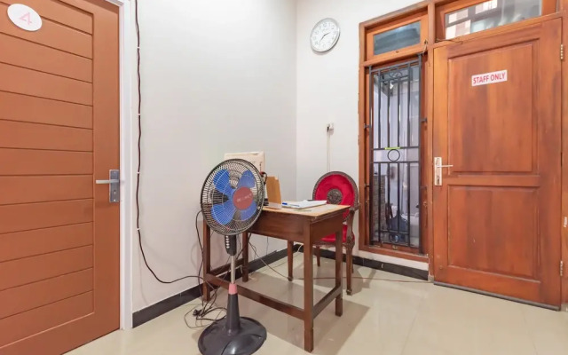 RedDoorz near Majapahit Semarang
