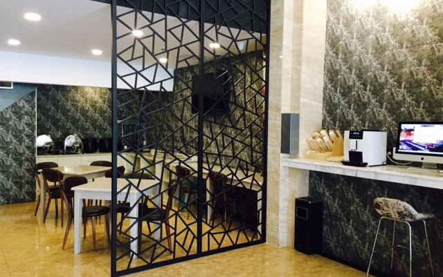 Starway Hotel Shihezi Municipal Government