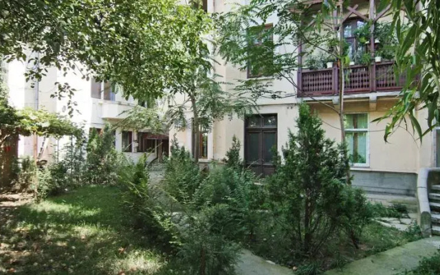 Central Bohemian Studio Old City