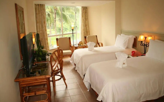 Resort Golden Palm