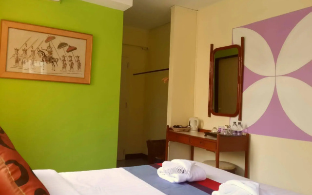 Sawasdee Sukhumvit Inn