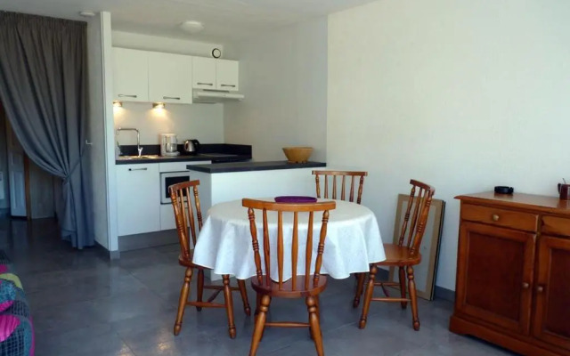 Appartement Le Palais, 1 pièce, 4 personnes - FR-1-418-73